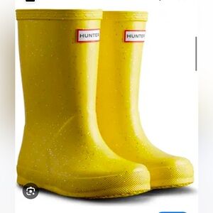 Hunter Kids' Original First Classic Glitter Rain Boot yellow 7t